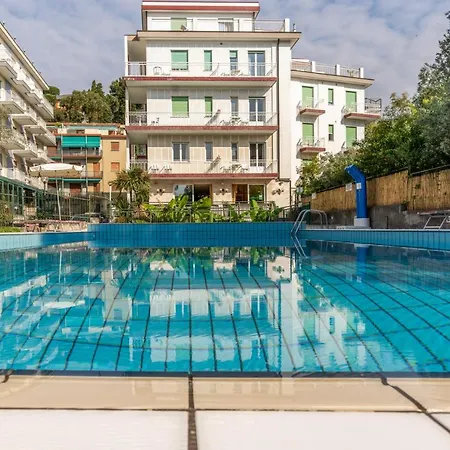 Garden 3* Alassio